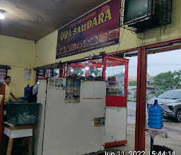 Rumah Makan Dua Saudara photo