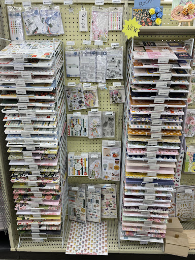 Craft Store «Ben Franklin Crafts and Frame Shop», reviews and photos, 19505 US-2, Monroe, WA 98272, USA