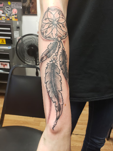 Explore kidney cancer tattoo ideas, creative tattoo ideas in Export, available at Patriotic pain tattoo