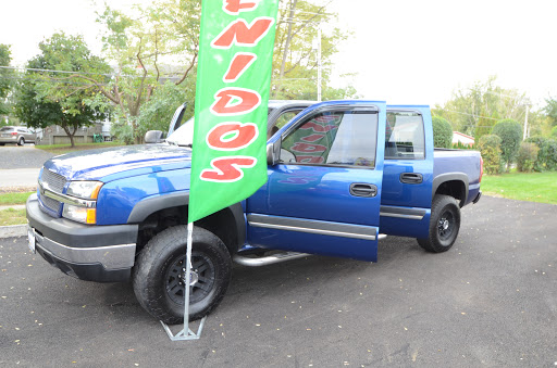 Used Car Dealer «ROSELLE MOTORS INC», reviews and photos, 849 Villa St, Elgin, IL 60120, USA