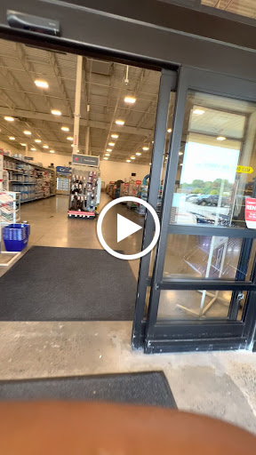 Pet Supply Store «PetSmart», reviews and photos, 67 Consumer Square, Plattsburgh, NY 12901, USA