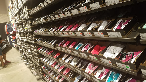 Shopping Mall «The Pike Outlets», reviews and photos, 95 S Pine Ave, Long Beach, CA 90802, USA