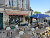 Atmosphère du Restaurant La Cour des Miracles à Verteillac - n°2