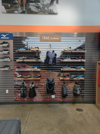 Running Store «Road Runner Sports», reviews and photos, 1435 N Kingsbury St, Chicago, IL 60642, USA
