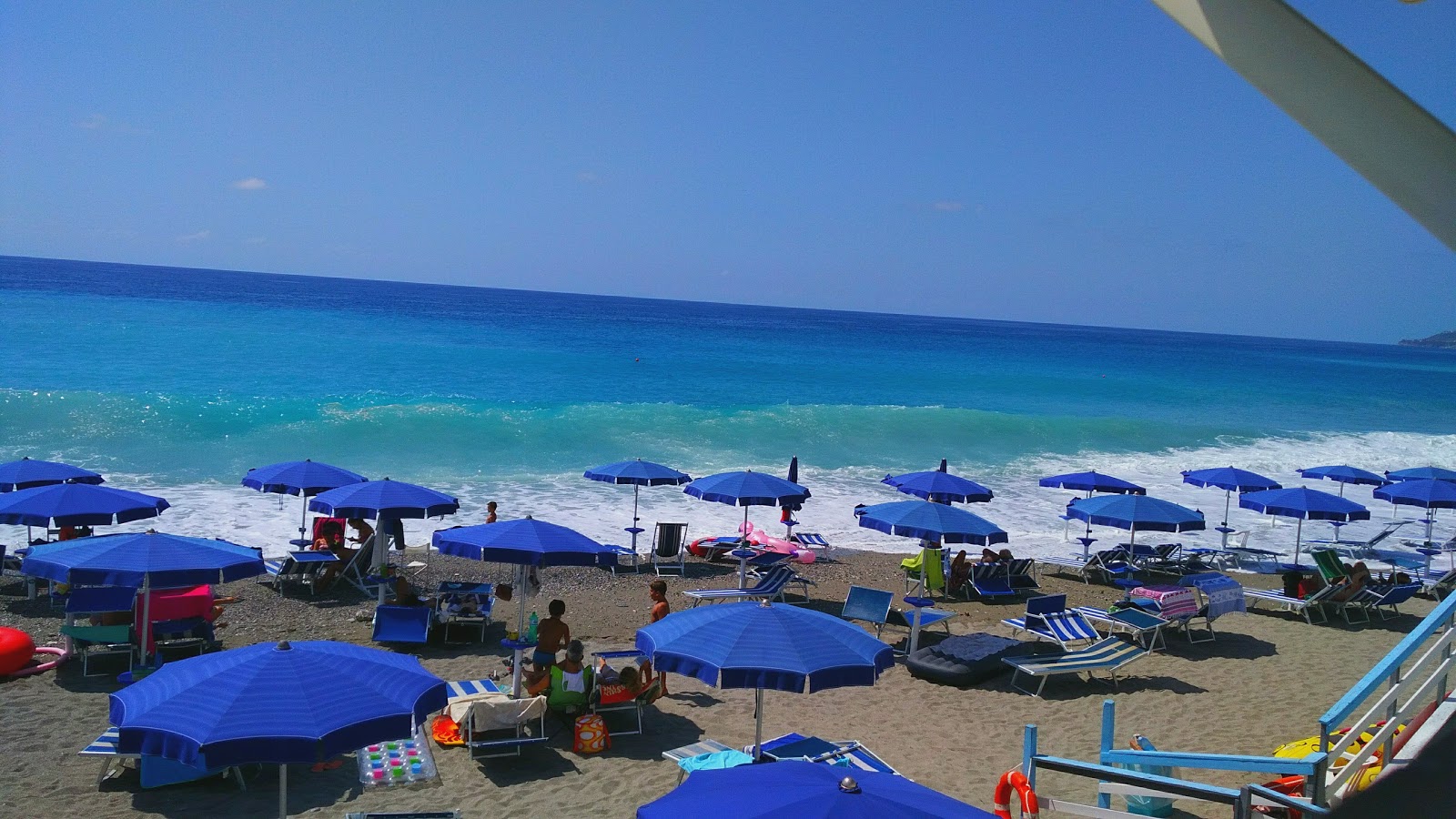 Acquappesa beach'in fotoğrafı kısmen tatil bölgesi