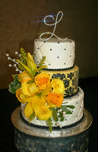 Wedding Bakery «Bliss Cake Boutique», reviews and photos, 24 Jonesboro Road, McDonough, GA 30253, USA