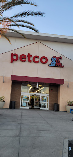 Pet Supply Store «Petco Animal Supplies», reviews and photos, 4663 Firestone Blvd, South Gate, CA 90280, USA