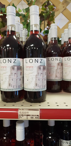 General Store «Middle Bass General Store with Bar and Restaurant», reviews and photos, 940 Fox Rd, Middle Bass, OH 43446, USA