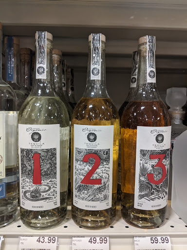 Liquor Store «Joe Canals Liquor», reviews and photos, 6036 E Black Horse Pike, Egg Harbor Township, NJ 08234, USA