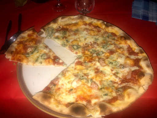 Ristorante Pizzeria con forno a legna Hotel Del Duca Sala Ricevimenti Cucina Tipica Montedinove in Montedinove, Provincia di Ascoli Piceno