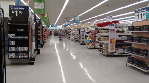 Discount Store «Walmart», reviews and photos, 1180 Fall River Ave, Seekonk, MA 02771, USA