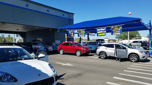 Atlantis Carwash en Lady Lake
