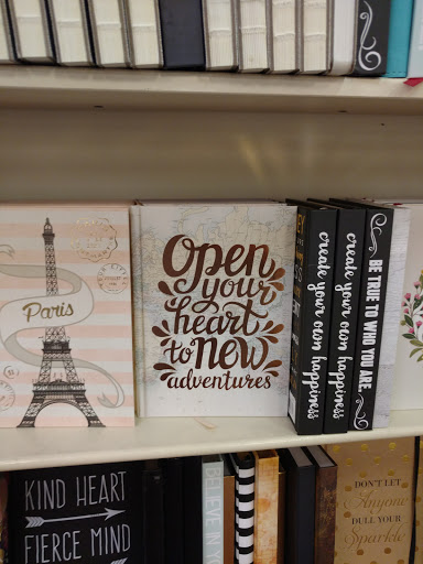 Book Store «Books-A-Million», reviews and photos, 8507 Kingston Pike, Knoxville, TN 37919, USA