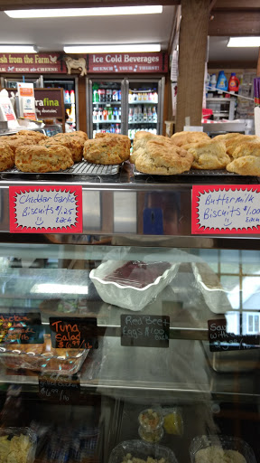 Gourmet Grocery Store «Country Store», reviews and photos, 288 PA-507, Tafton, PA 18464, USA