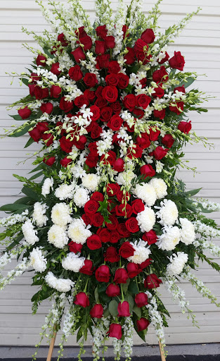 Florist «Louis Gardens Florist», reviews and photos, 1251 S Beach Blvd q, La Habra, CA 90631, USA