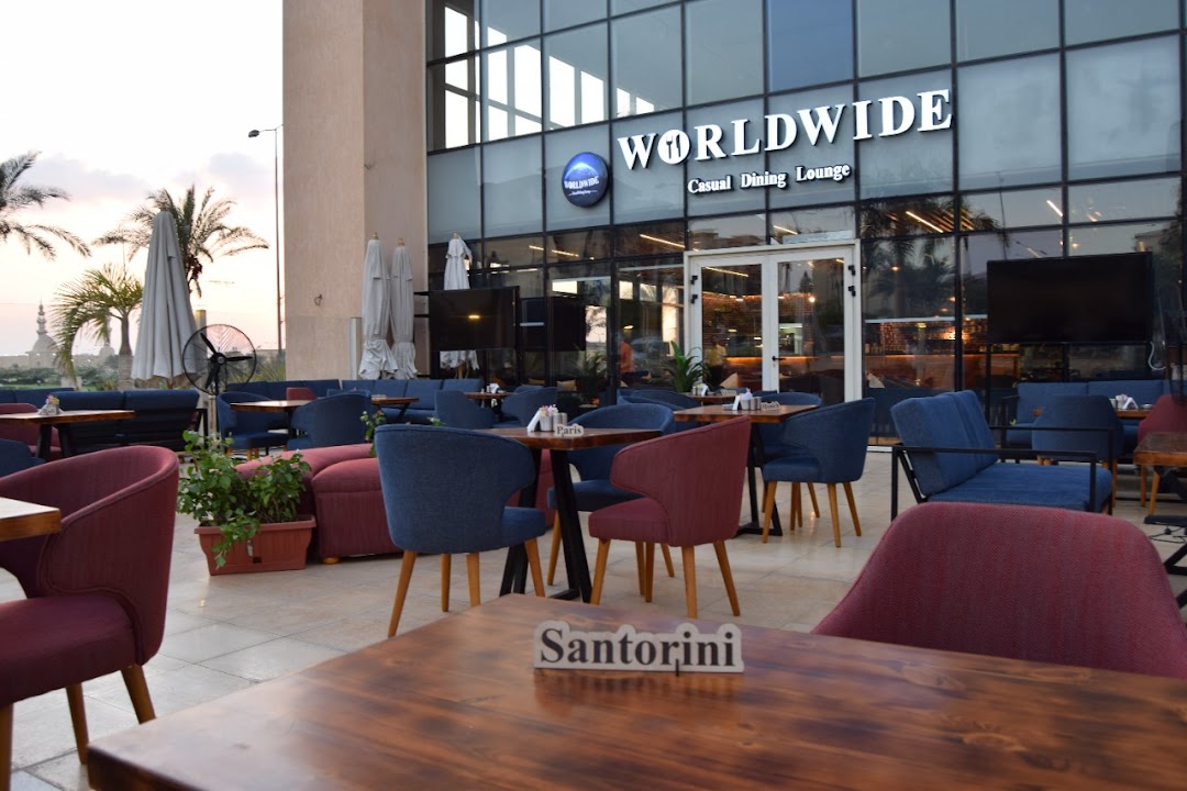 WORLDWIDE Casual Dining Lounge Restaurant