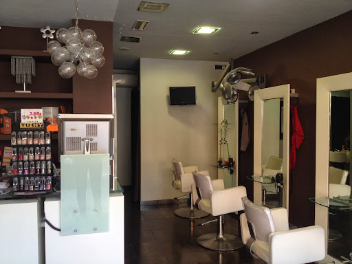 Información y opiniones sobre Mar Peluquería de Llanes