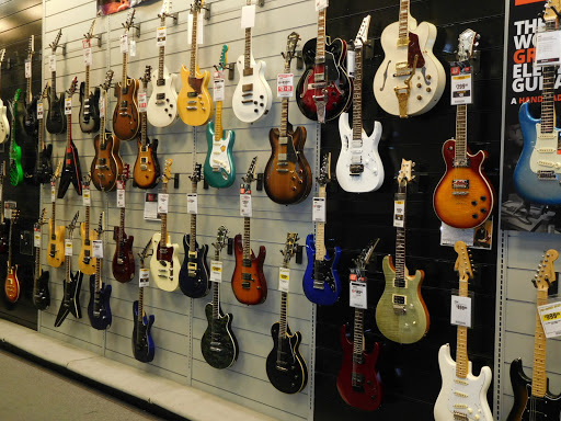 Musical Instrument Store «Sam Ash Music Stores», reviews and photos, 11805 Commons Dr, Cincinnati, OH 45246, USA