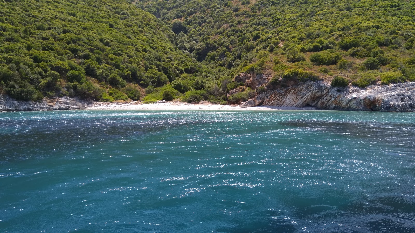 Photo of Pera Pigadi beach wild area