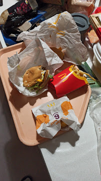 Cheeseburger du Restauration rapide McDonald's Pontarlier - n°9