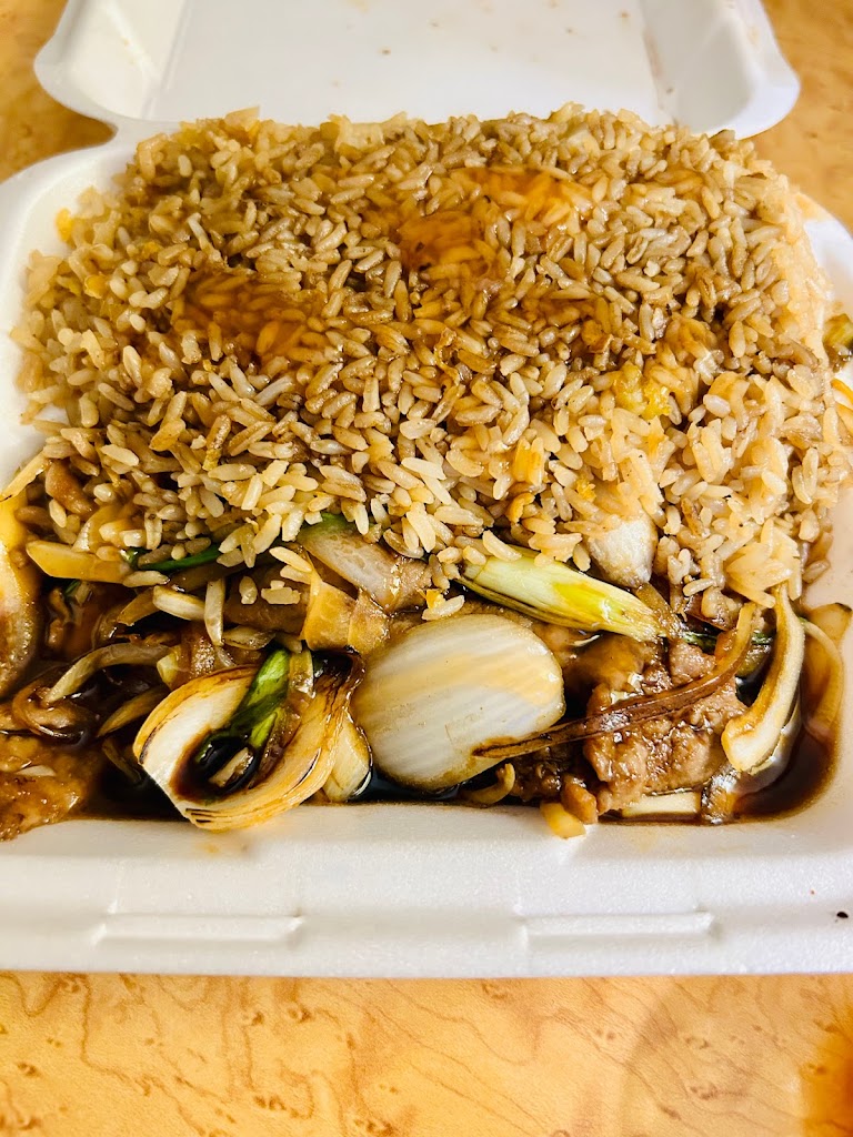 Lucky 8 Asian Bistro 38664