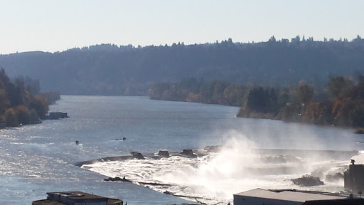 Auto Repair Shop «Sparks Auto Service», reviews and photos, 215 High St, Oregon City, OR 97045, USA