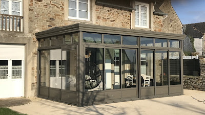 Véranda Piron à Vildé-Guingalan