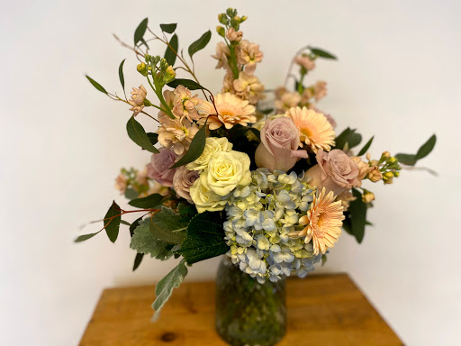 Florist «Flowers By The Station», reviews and photos, 73 Union St, Attleboro, MA 02703, USA