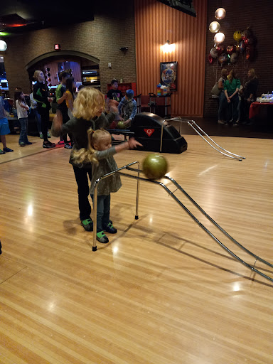 Bowling Alley «Premier Lanes», reviews and photos, 1414 N Airline Hwy, Gonzales, LA 70737, USA