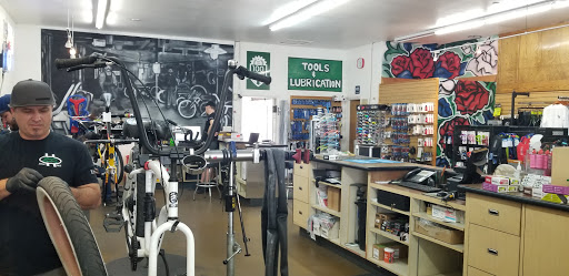 Bicycle Store «Landis Cyclery», reviews and photos, 712 W Indian School Rd, Phoenix, AZ 85013, USA