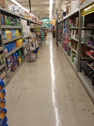 Grocery Store «Food 4 Less», reviews and photos, 3200 W Century Blvd, Inglewood, CA 90303, USA