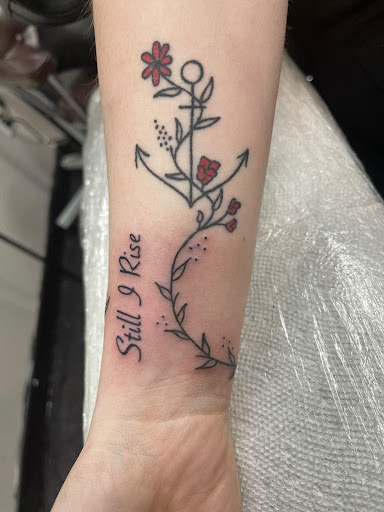 Explore small nature tattoo ideas, creative tattoo ideas in Slippery Rock, available at Dinky Dachshund Tattoo Parlor