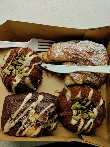 New American Restaurant «Moss Café», reviews and photos, 3260 Johnson Ave, Bronx, NY 10463, USA