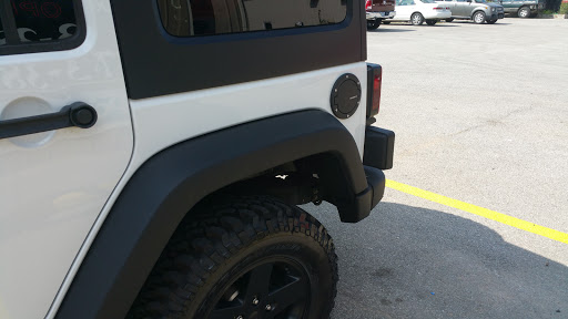 Auto Body Shop «Bentonville Auto Body & Detail», reviews and photos, 506 SW 14th St, Bentonville, AR 72712, USA