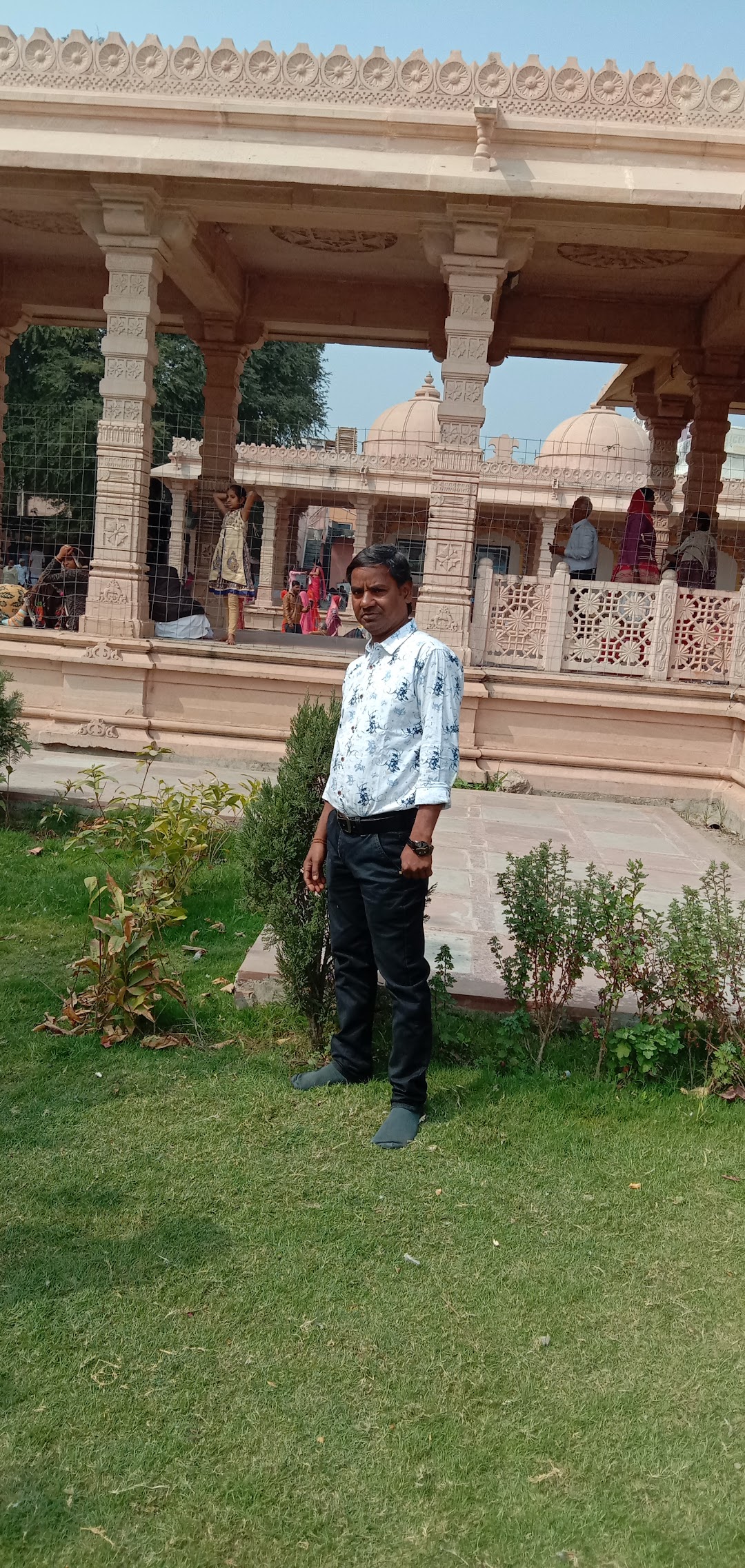 Shiv Pan Bhandar