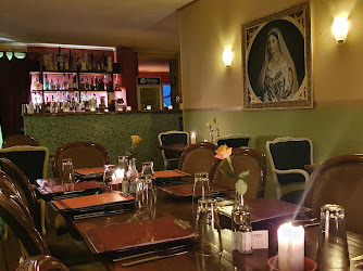 Jolie Restaurant + Lounge