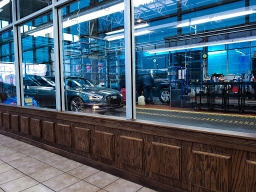 Car Wash «Delta Sonic Car Wash», reviews and photos, 1780 N Aurora Rd, Naperville, IL 60563, USA