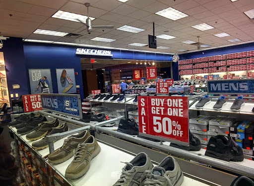 Shoe Store «SKECHERS Factory Outlet», reviews and photos, 1304 S Harbor Blvd, Fullerton, CA 92832, USA