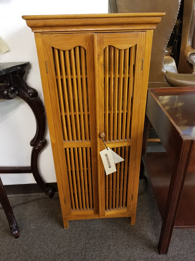 Furniture Store «Designers Furniture Exchange», reviews and photos, 5701 Richmond Ave, Houston, TX 77057, USA