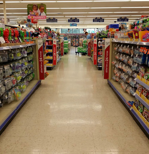 Pharmacy «Walgreens Pharmacy», reviews and photos, 9858 International Dr, Orlando, FL 32819, USA