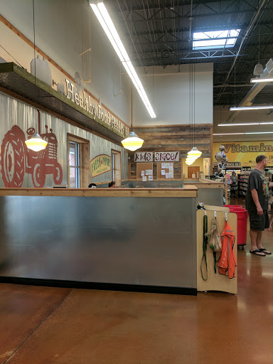 Grocery Store «Fresh Thyme Farmers Market- Fairview Heights», reviews and photos, 6569 N Illinois St, Fairview Heights, IL 62208, USA