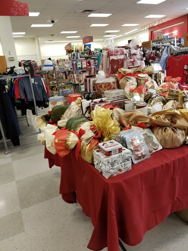 Department Store «T.J. Maxx», reviews and photos, 14651 Ventura Blvd, Sherman Oaks, CA 91403, USA