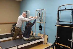 Zang Physical Therapy image
