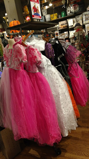 American Restaurant «Cracker Barrel Old Country Store», reviews and photos, 1215 E Lancaster Ave, Downingtown, PA 19335, USA