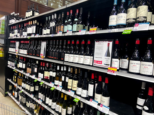 Wine Store «Wine Library», reviews and photos, 586 Morris Ave, Springfield Township, NJ 07081, USA