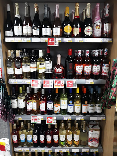 Reviews of Chapman Street Off Licence in Manchester - Liquor store