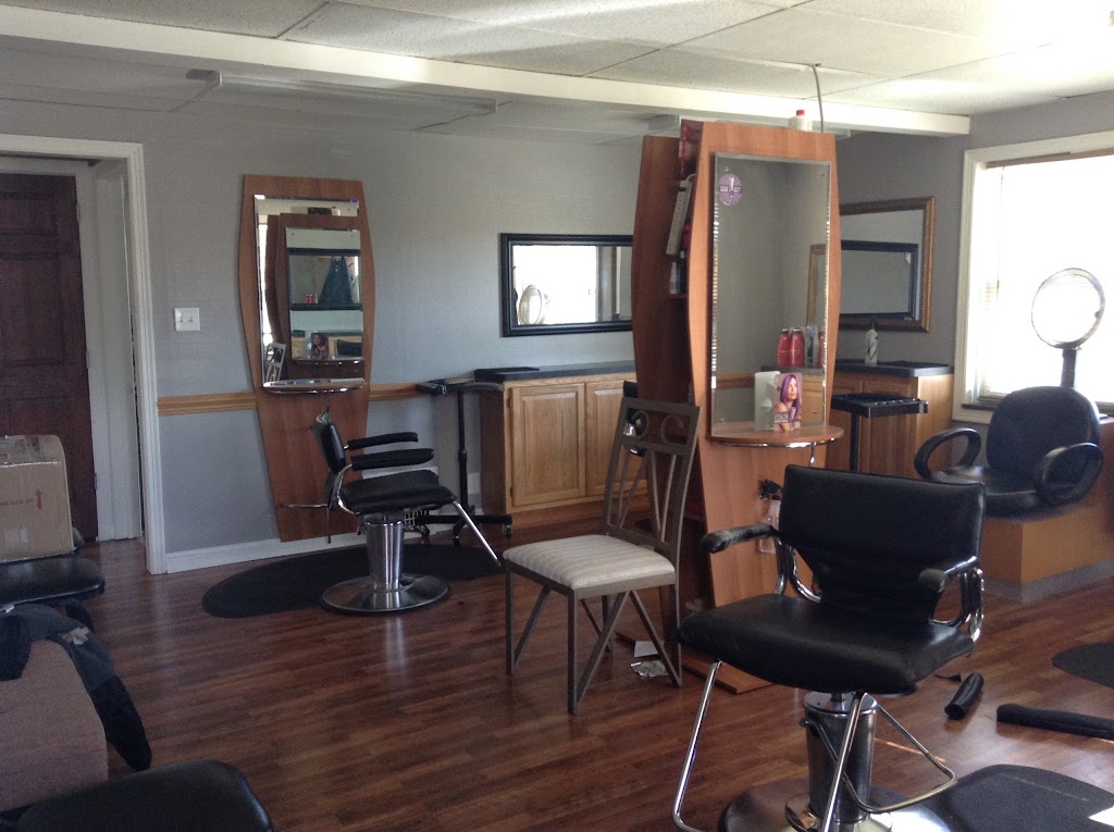 Nicole Marie's Salon 13212