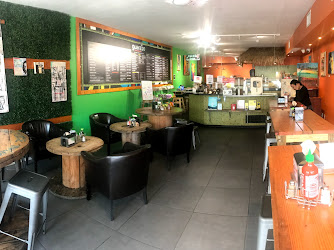 Guarapo Juice Bar & Cafe Wynwood