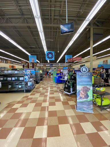 Pet Supply Store «Petco Animal Supplies», reviews and photos, 1412 S Main Chapel Way, Gambrills, MD 21054, USA