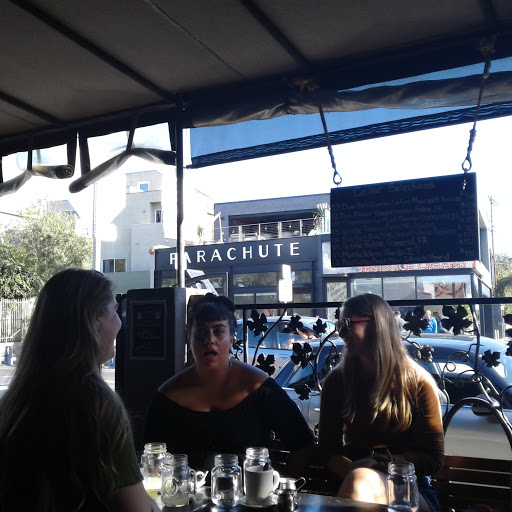 Wine Bar «Venice Beach Wines», reviews and photos, 529 Rose Ave, Venice, CA 90291, USA